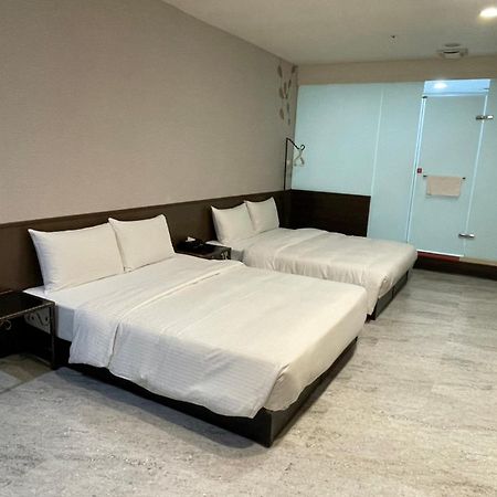 苓旅萬年-Lin Inn Wan Nian Taipei Esterno foto