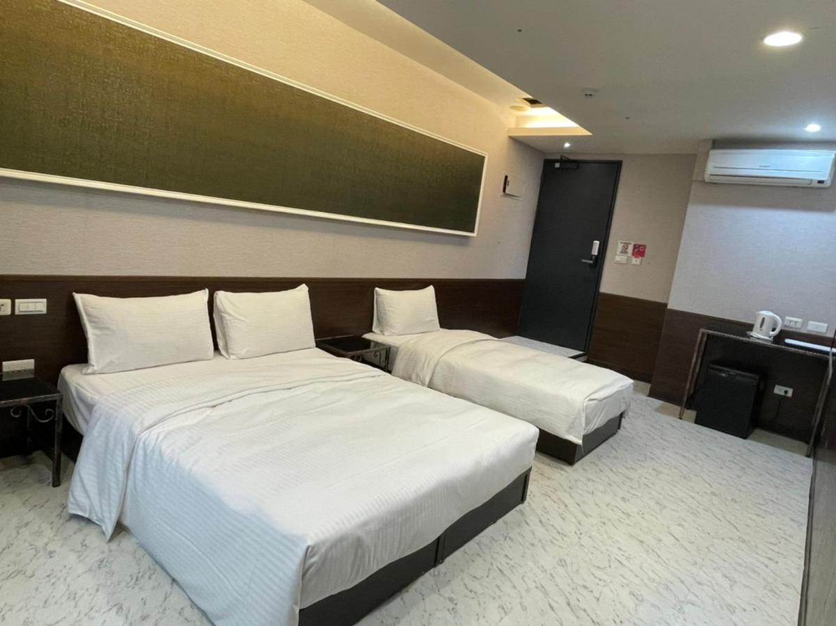 苓旅萬年-Lin Inn Wan Nian Taipei Esterno foto