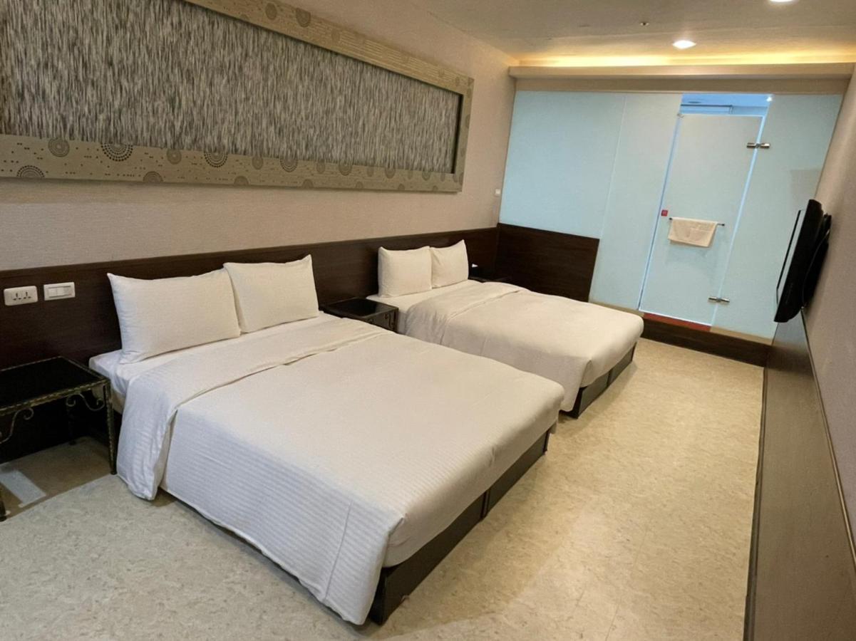 苓旅萬年-Lin Inn Wan Nian Taipei Esterno foto